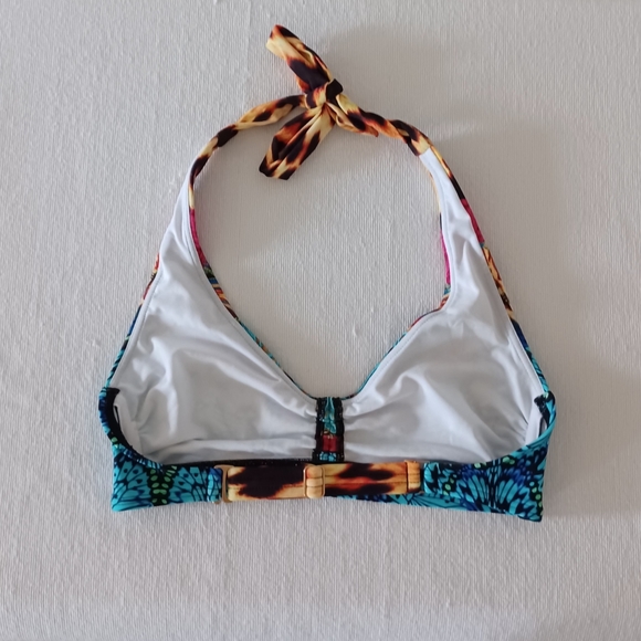 VENUS Heavenly Halter Bikini Top, size XS - Picture 7 of 15